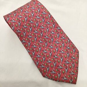Vineyard Vines Pink Tie with New England Clam Bake Design